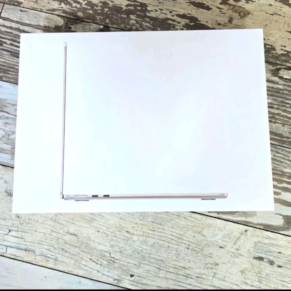 Sleek White Laptop box